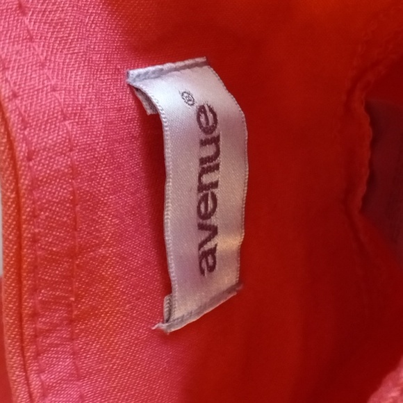 Avenue Coral Capri's Plus Size 26 - Picture 3 of 5